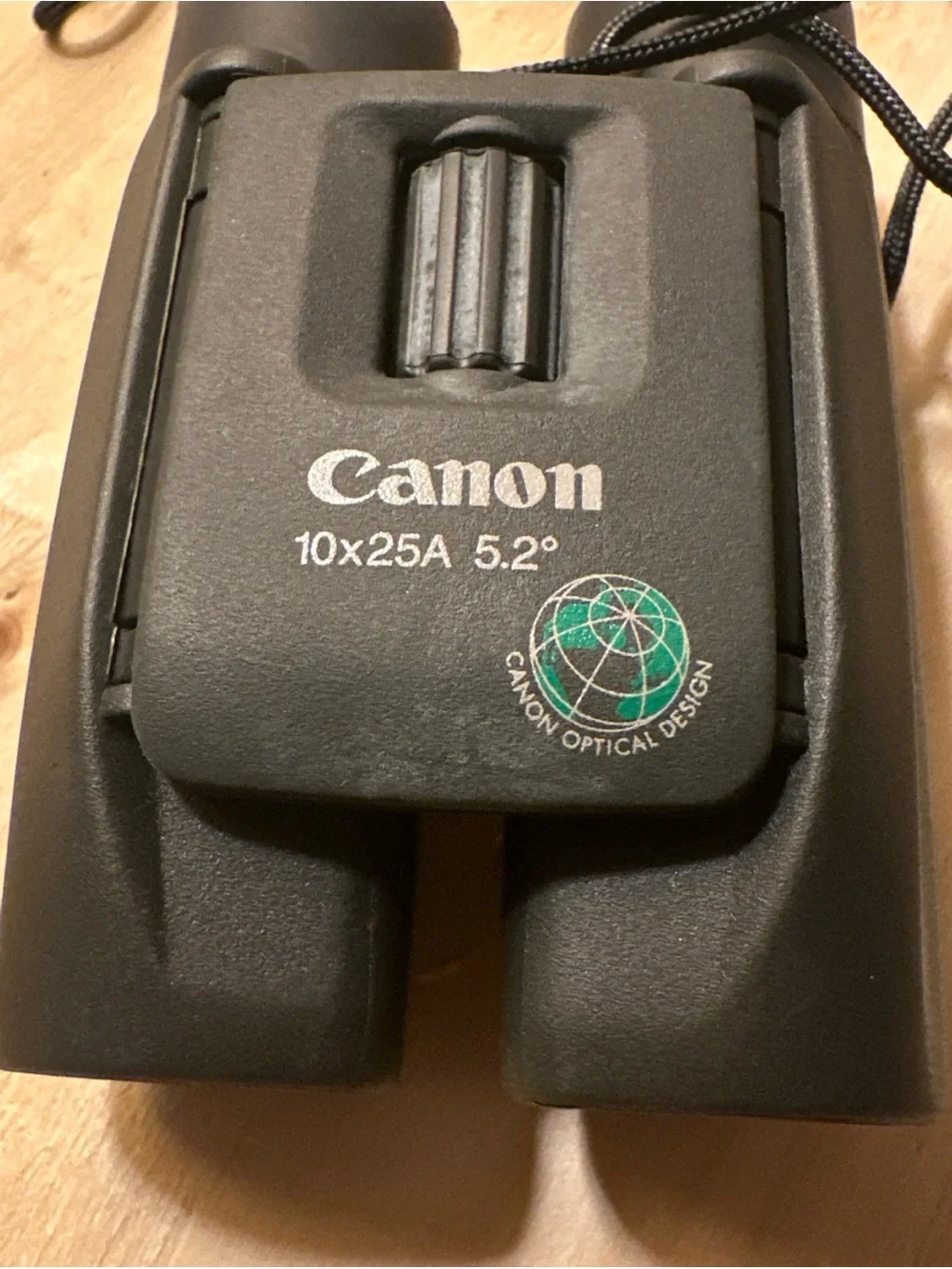 Canon 10x25A Compact Binoculars in Black (with case & carrying strap)